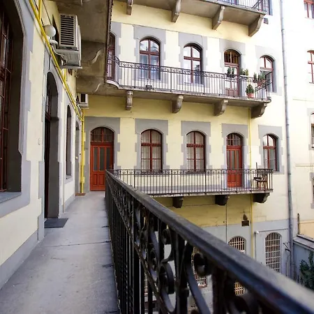 Budget By Hi5 - Uelloi 36 Apartamento Budapeste