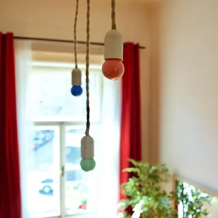 Budget By Hi5 - Uelloi 36