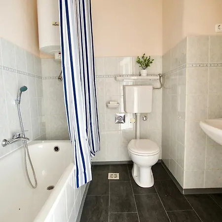 Appartamento Budget By Hi5 - Uelloi 36